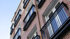 Dupont Renaissance Condominium 2 facade brick
